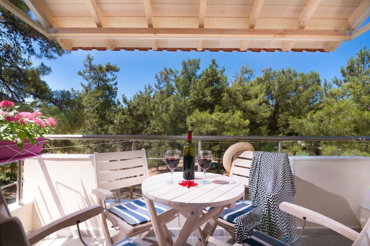 Villa Ermioni Apartments Лименария Экстерьер фото